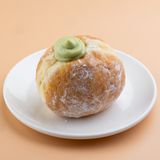 ბერლინური ფუნთუშა ფისტით