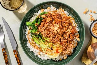 Bowl con riso e maiale