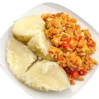 Boiled yam & egg sauce