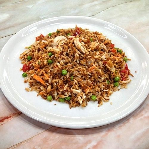 Ración de Arroz con salsa de soja y pollo (500g)