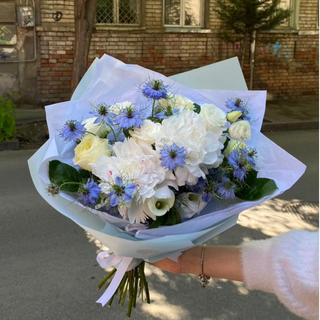 გაზაფხულის კოცნა