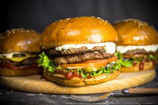 Бургер Big Ben с сыром