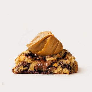 HOT COOKIE - CHOCO & PEANUT BUTTER