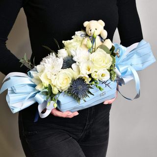 Cvetni slatkiš u plavoj boji