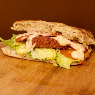 Schiaccia burger vegetariano (schiacciate toscane-cottura su pietra)