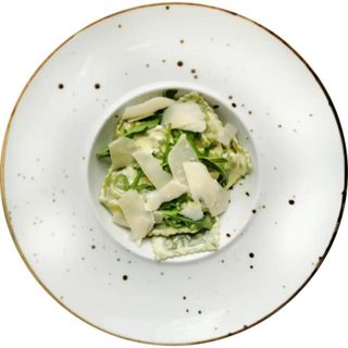 Ravioli ze szpinakiem i ricottą