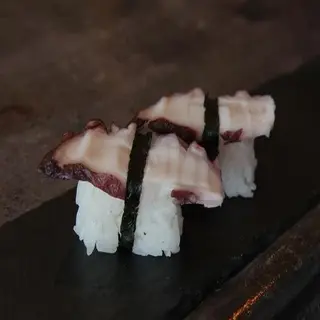 NIGIRI TAKO (2 Pzs.)