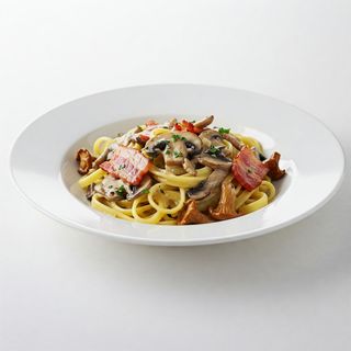 Šurlice sa pancetom i šumskim gljivama