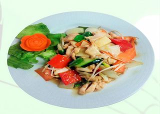 40A. Chop Suey De Pollo
