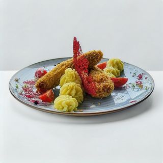 Чушка бюрек с рагу от доматена салца и брускети