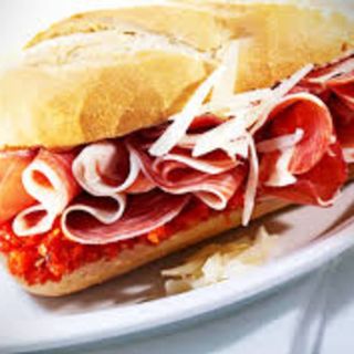 Bocadillo Mediterraneo