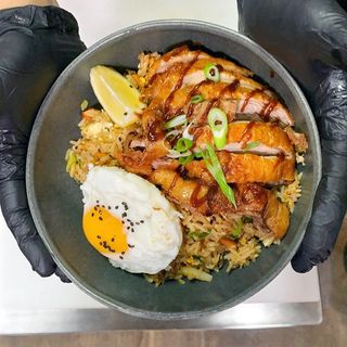 Bros  Bowl Con Pato Frito