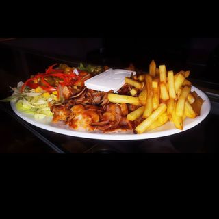 Plato combinado con queso