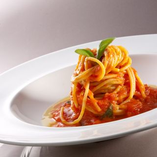 PASTA AL POMODORO 