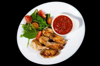 Куриные крылышки на гриле/ Aripioare de pui la grătar 