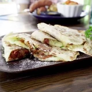 QUESADILLAS DE SUADERO (3 Uds) 