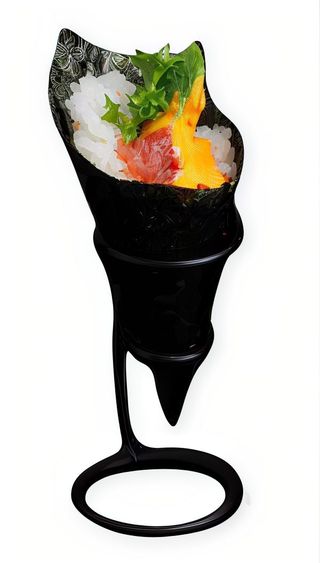 121 Temaki spicy salmone - 1 pezzo