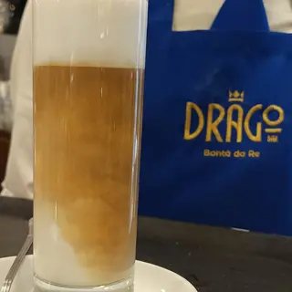 Latte macchiato 