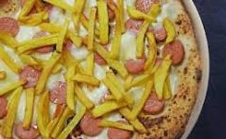 Pizza con patate wurstel