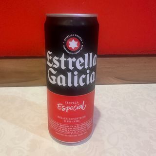Cerveza estrella lata 330ml 