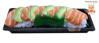 Dragón Roll de Salmón