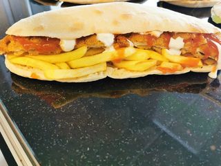 Sandwich snitel de curcan Mare