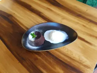 Шоколадово суфле със сладолед