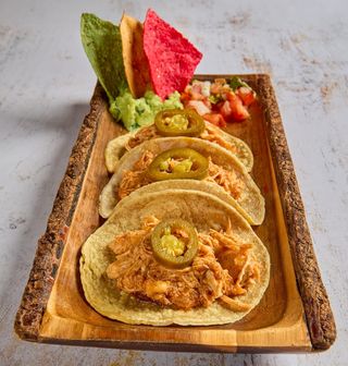 Tacos tinga de pollo (3 uds.)