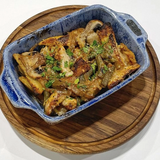 Картопля по-креольськи з курячим філе (325г)