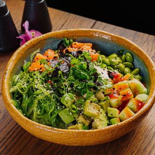 პოკე ორაგულით