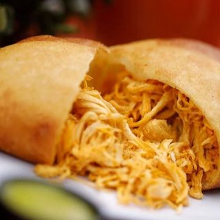 Empanada de pollo 