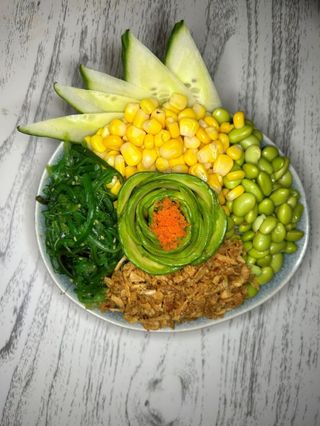 23K. Poké Green Bowl