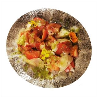 Tomate Con Jengibre Y Vinagreta De Mostaza