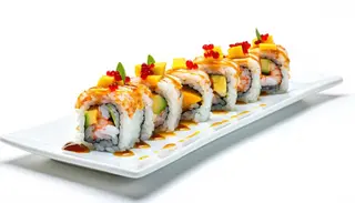 Uramaki mango roll