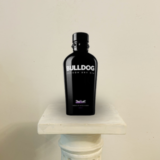 Ginebra Bulldog London Dry Gin