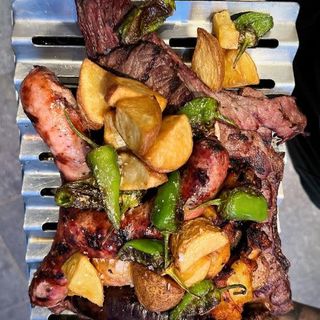 Parrillada De Carne Para 2 Personas