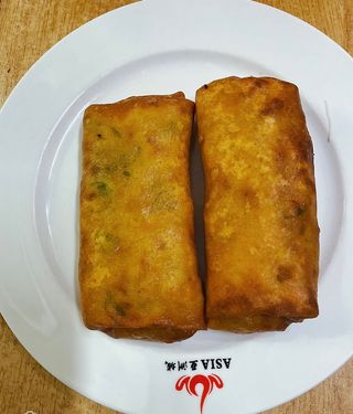 10. Rollito Especial (2 Uds.)