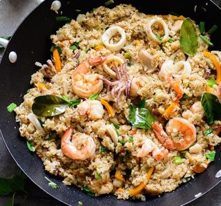 Riso misto con frutti di mare