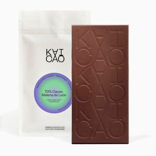 Chocolate Melena León