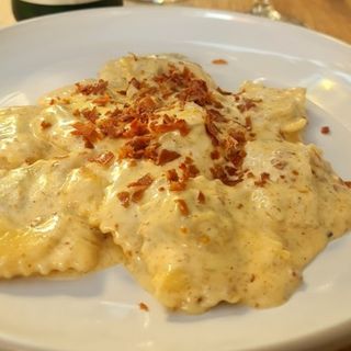 Ravioli De Carne Estofada