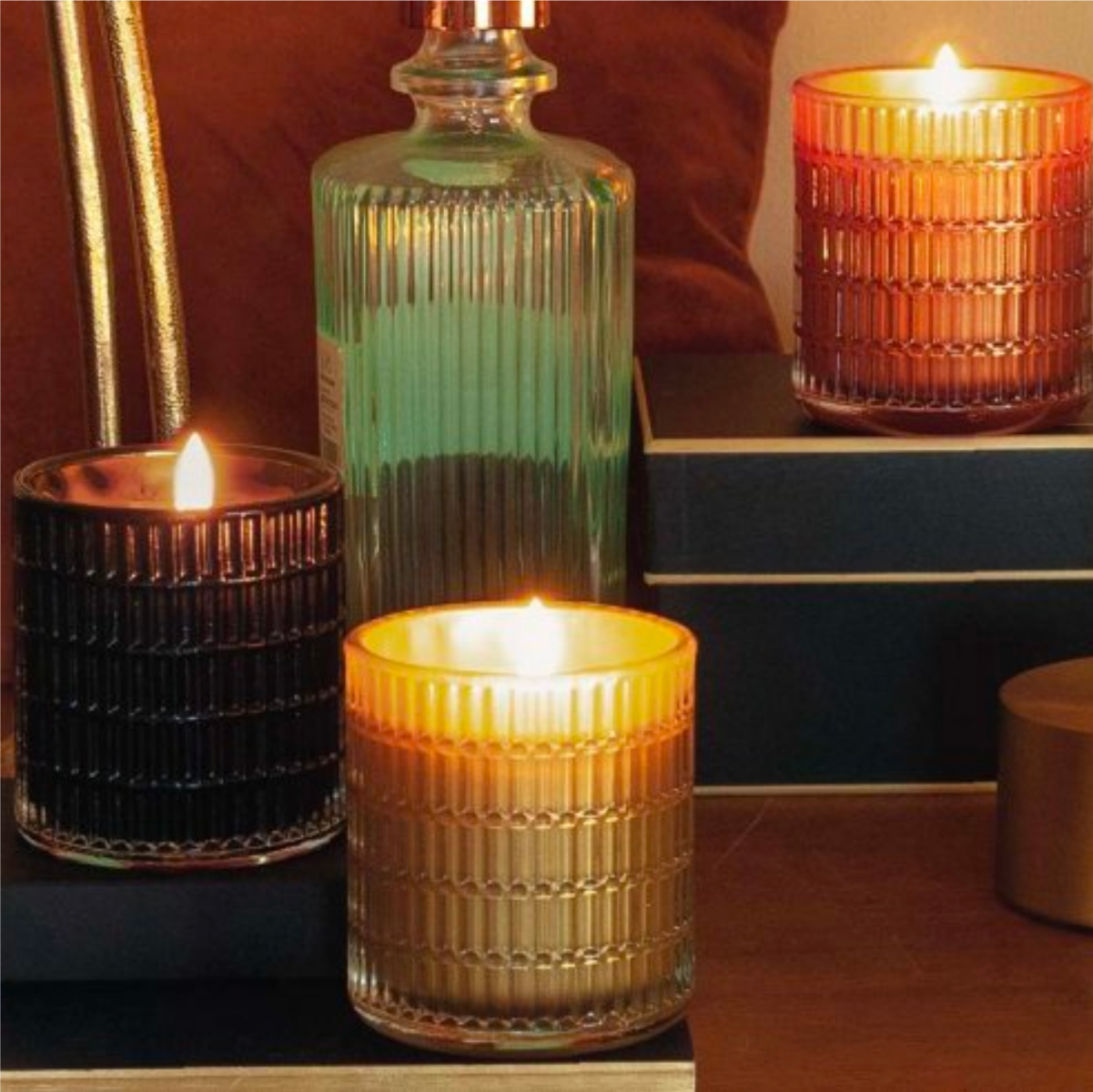 Accessoires décoratifs, parfums d'ambiance & bougies.