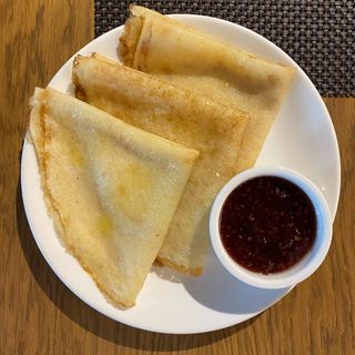 Блинчики с медом или джемом