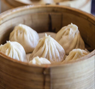 15. Xiao Lon Bao Al Vapor (4 Uds.)