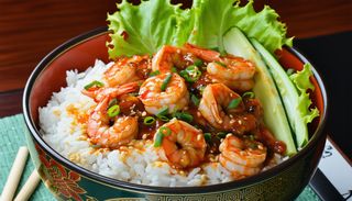 Krewetki chrupiące w sosie słodko-kwaśnym 350g