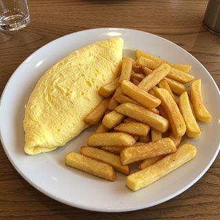 Plain Omelette & Chips