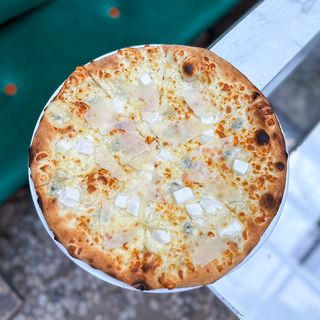 Quatro formaggi 30cm