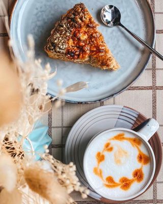 Тарт с орехами (кусочек)