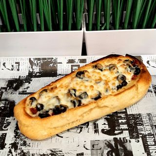 Пшенична ГИГАНТ "Салами" (450гр)