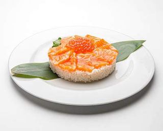 Sake ikura don