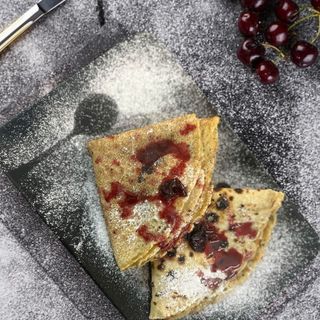 Clatite cu dulceata 